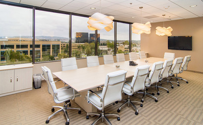 Large Conference Room Large Conference Room