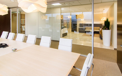 Large Conference Room Large Conference Room