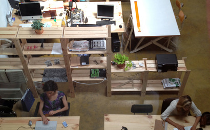 COWORKING :: M COWORKING :: M