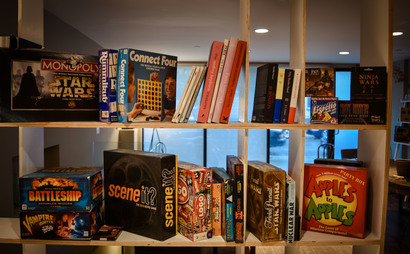 Shared desk  Shared desk