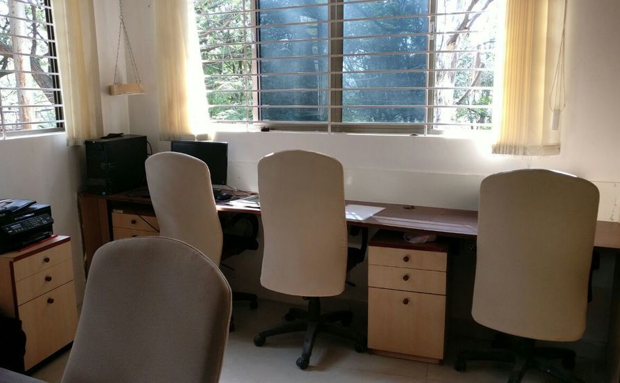Common Desk Common Desk
