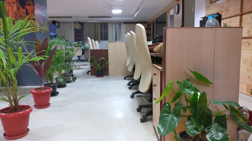 Common Desk Common Desk