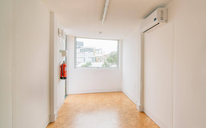 VILLAGE UNDERGROUND VILLAGE UNDERGROUND