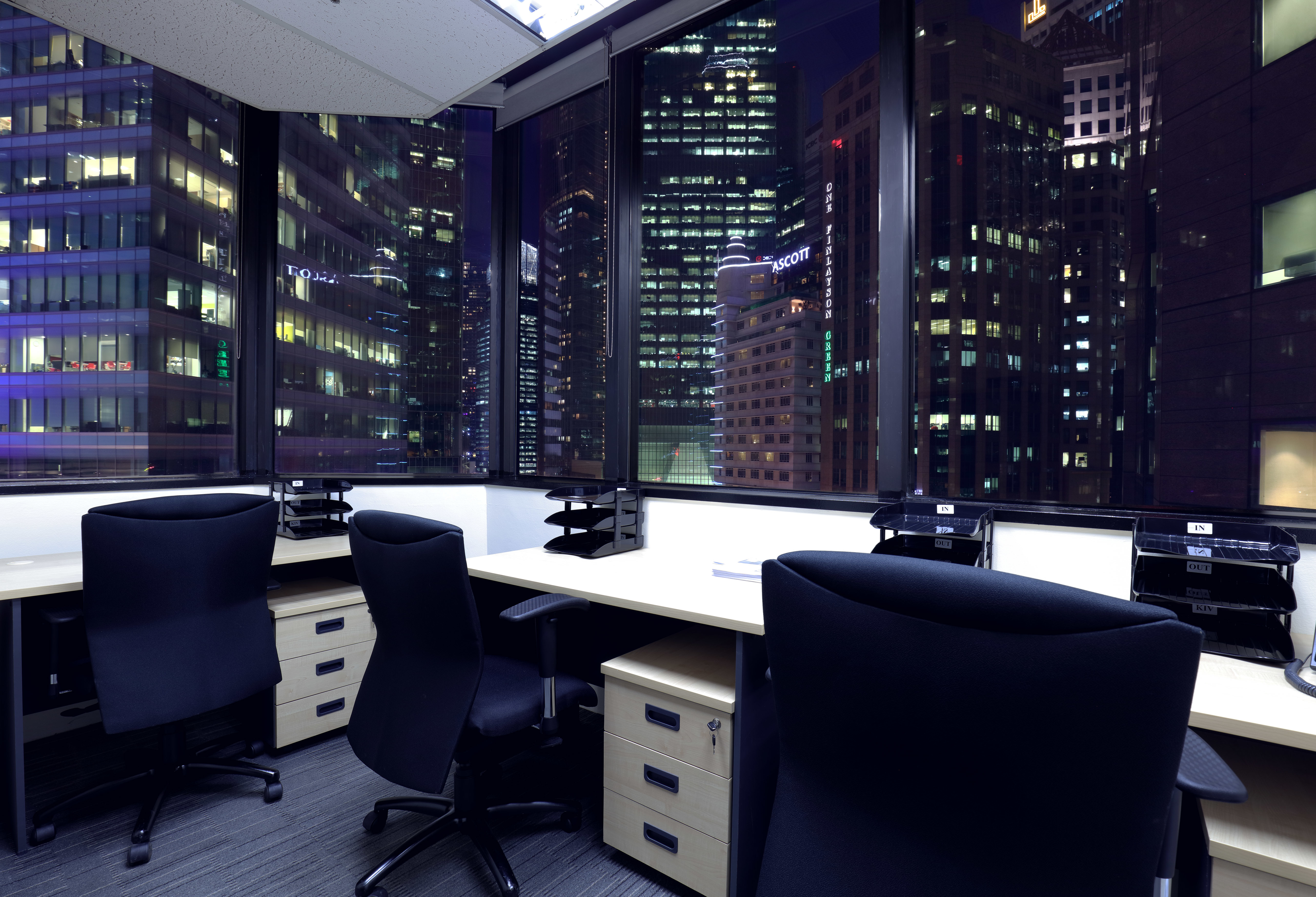Raffles Business Concierge (HOTDESK PROMO 1+1) Raffles Business Concierge (HOTDESK PROMO 1+1)