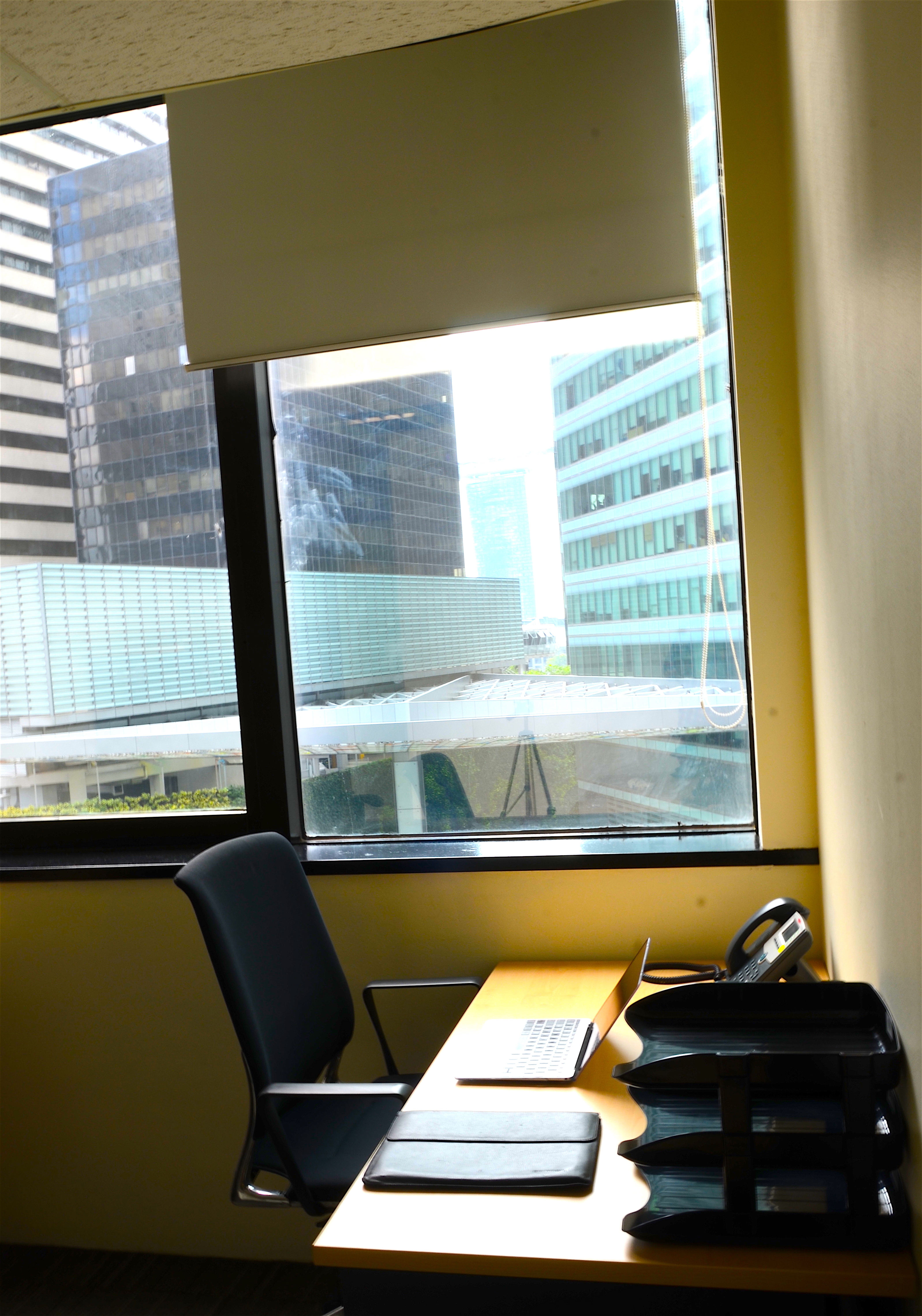 Raffles Business Concierge (2 seater)