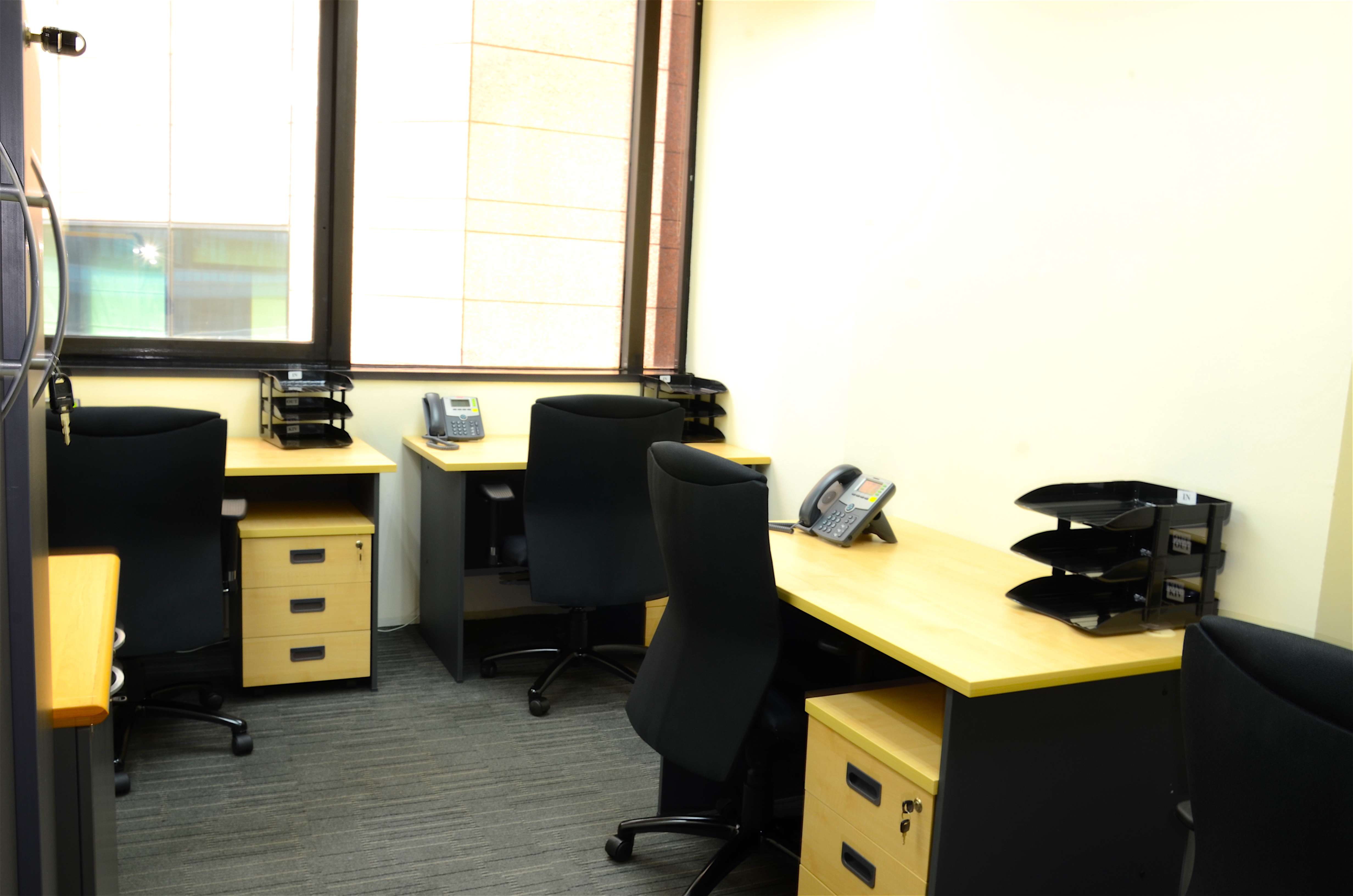 Raffles Business Concierge (2 seater)