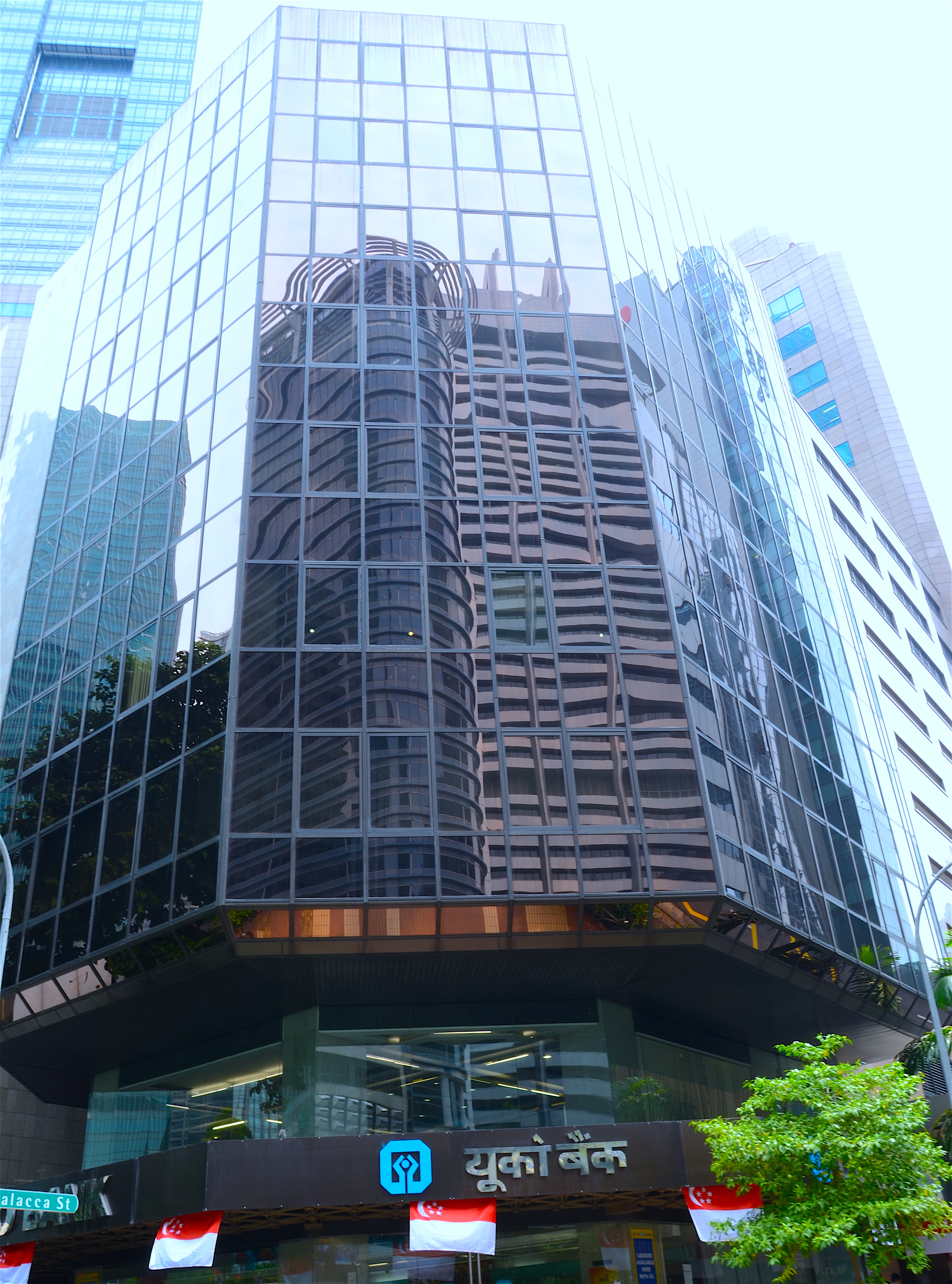 Raffles Business Concierge (2 seater)