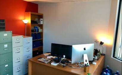 SHARED OFFICE SPACE AVAILABLE NOW: Corner Kearny and Jackson