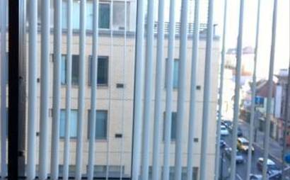 SHARED OFFICE SPACE AVAILABLE NOW: Corner Kearny and Jackson