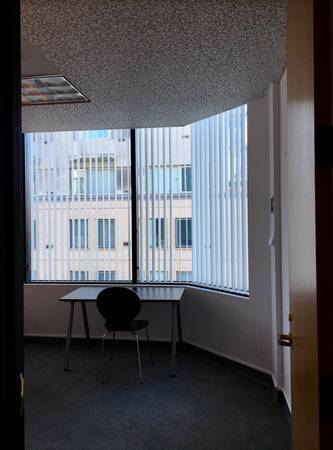 SHARED OFFICE SPACE AVAILABLE NOW: Corner Kearny and Jackson SHARED OFFICE SPACE AVAILABLE NOW: Corner Kearny and Jackson