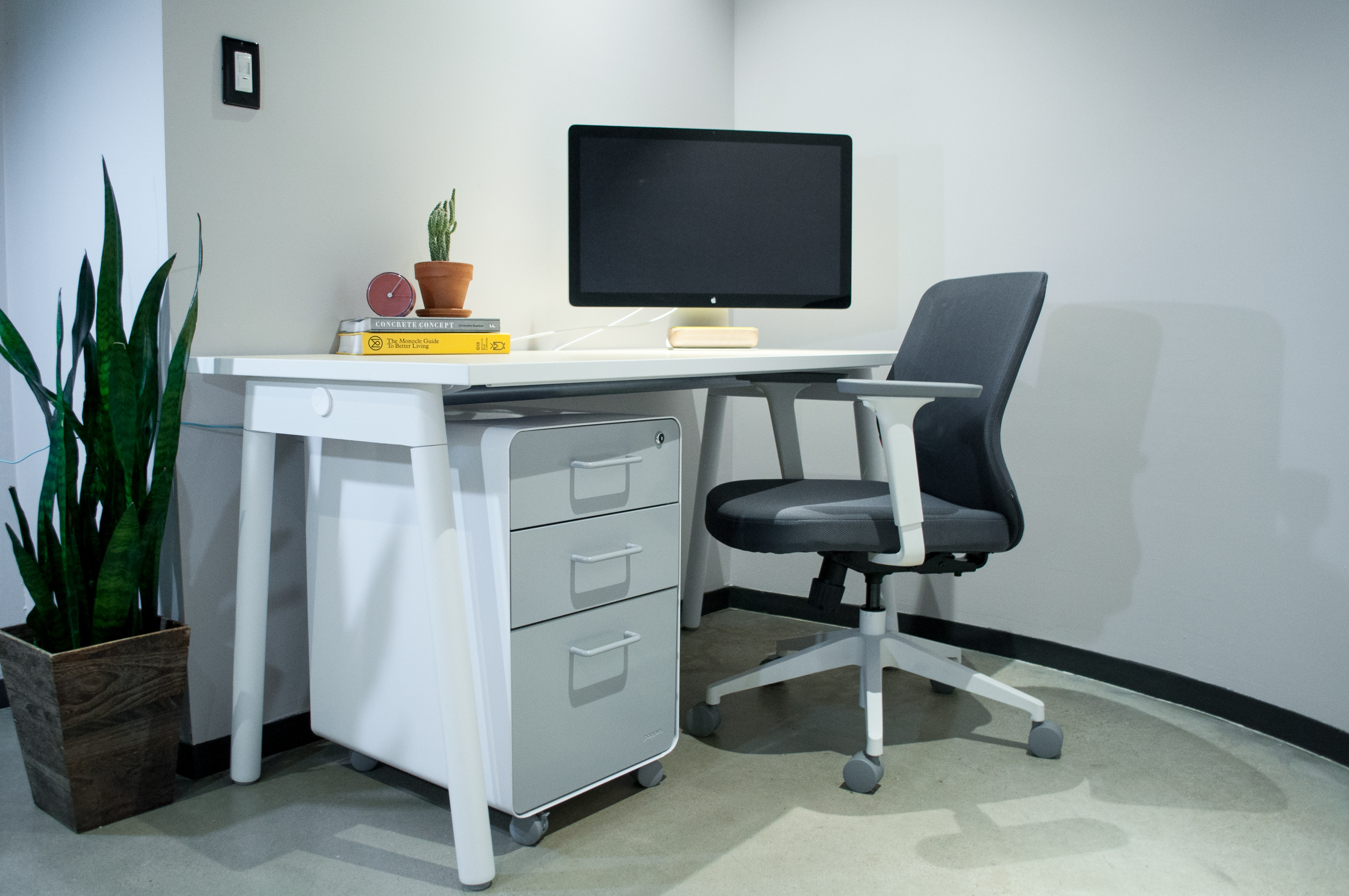 Hot Desks on Demand Hot Desks on Demand
