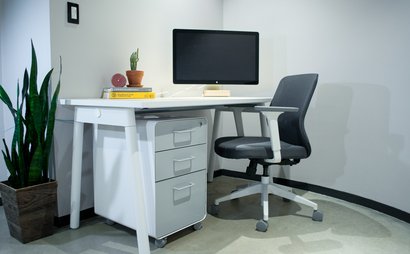 Hot Desks on Demand Hot Desks on Demand