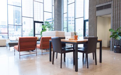 Hot Desks on Demand Hot Desks on Demand