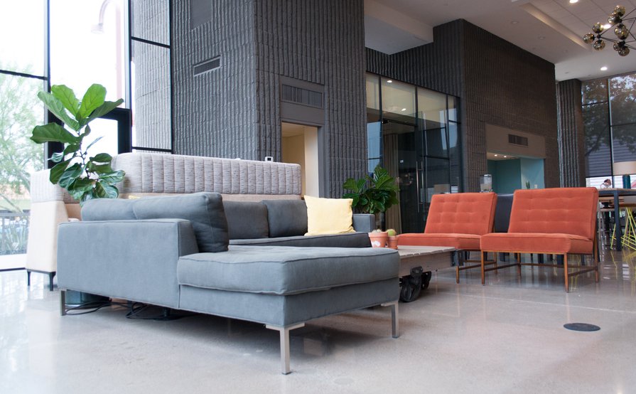 Hot Desks on Demand Hot Desks on Demand