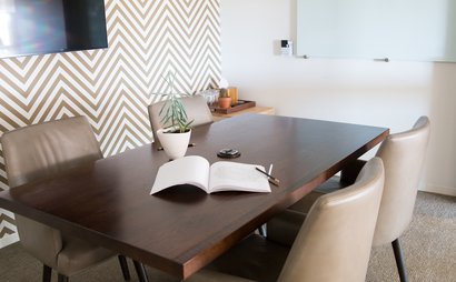 Square 1 Meeting room for 4-6 Square 1 Meeting room for 4-6