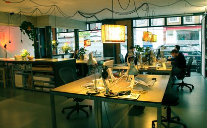 Fixed Desk Fixed Desk