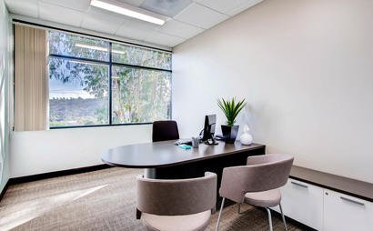 Meeting Room / Day Office (Hang 5)