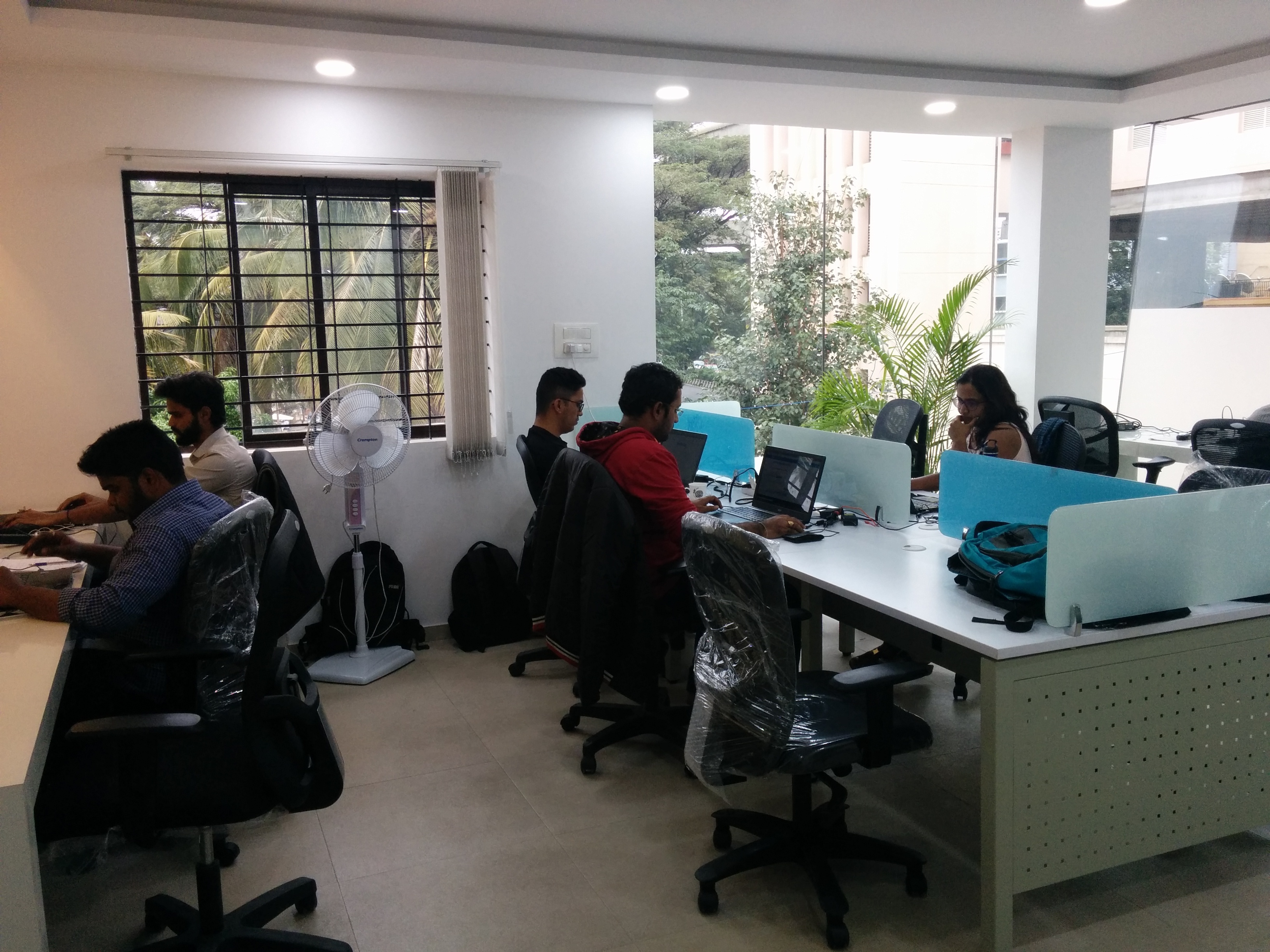 Deskhub Deskhub