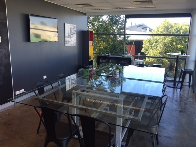 Glass Box/Boardroom Glass Box/Boardroom