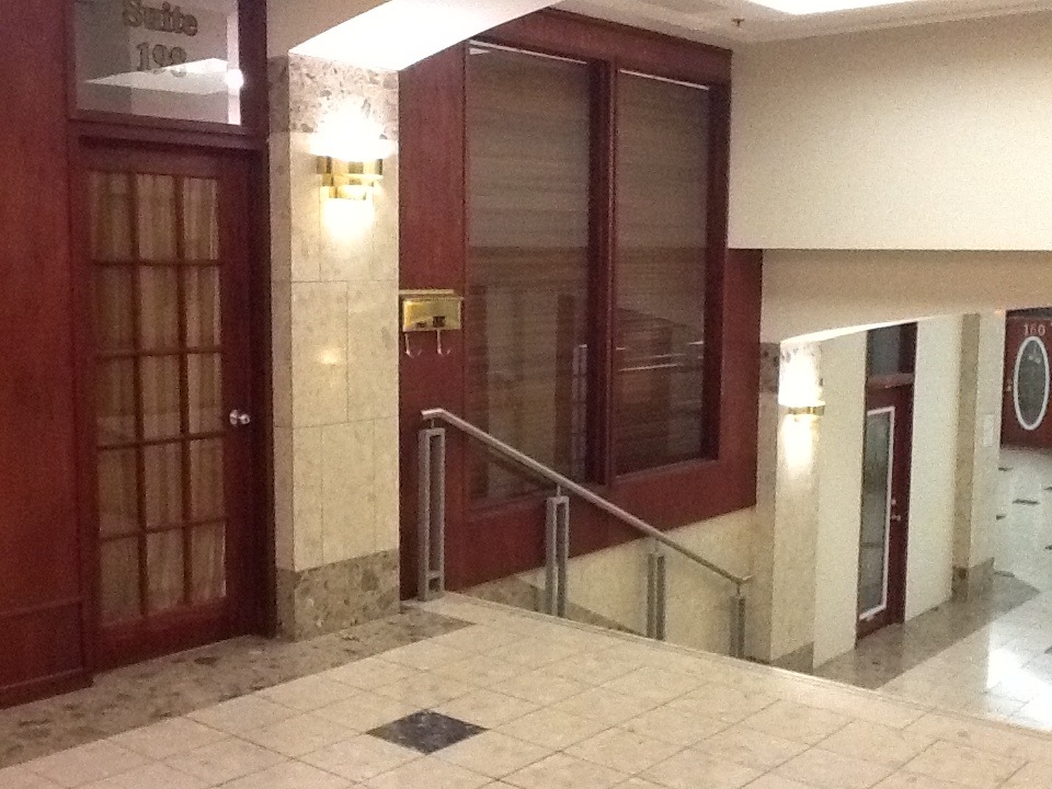 Comfortable and Quiet Office Space