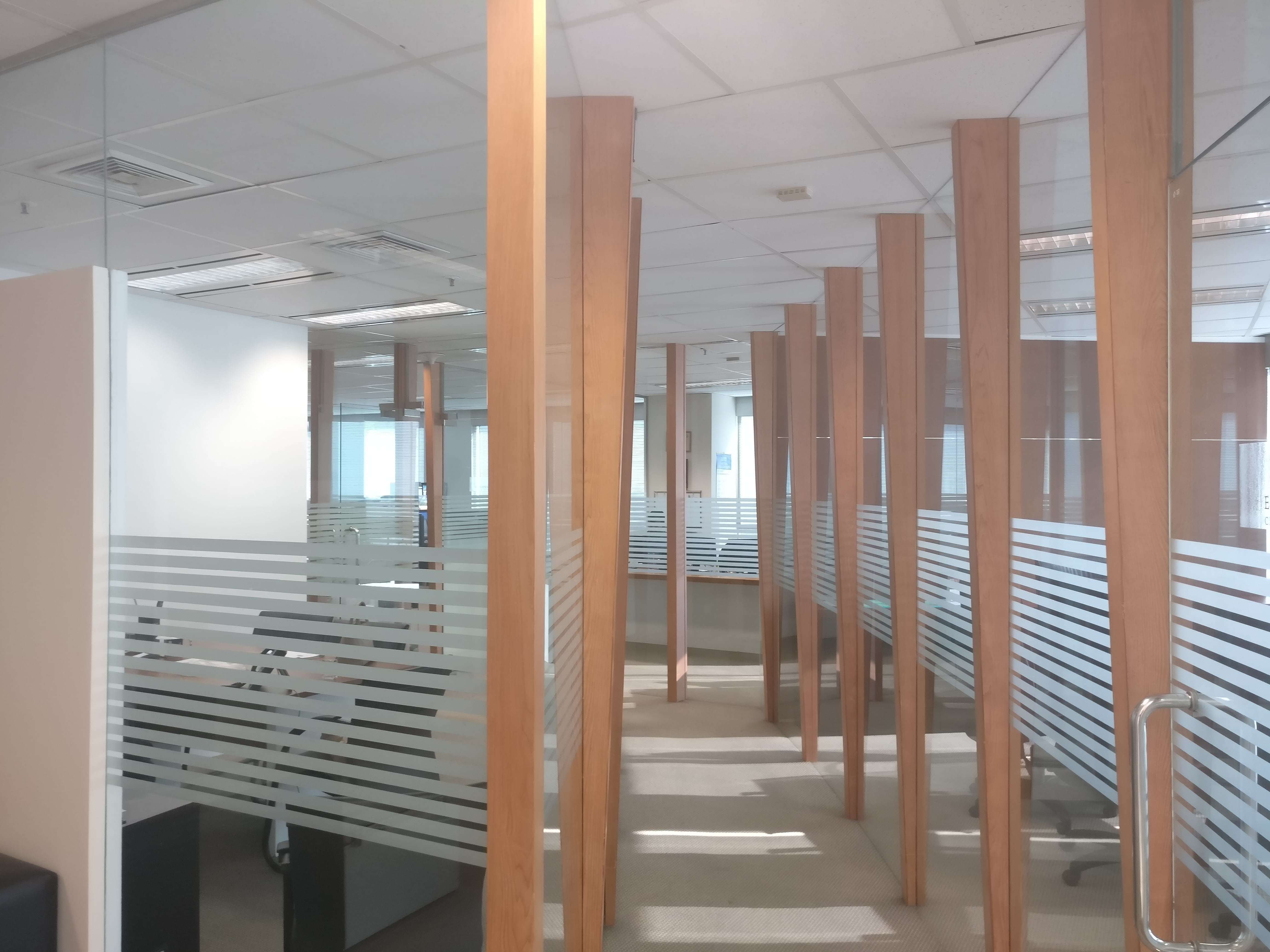 Office Space(s) / Desks for Rent, World Trade Center, Colombo Office Space(s) / Desks for Rent, World Trade Center, Colombo