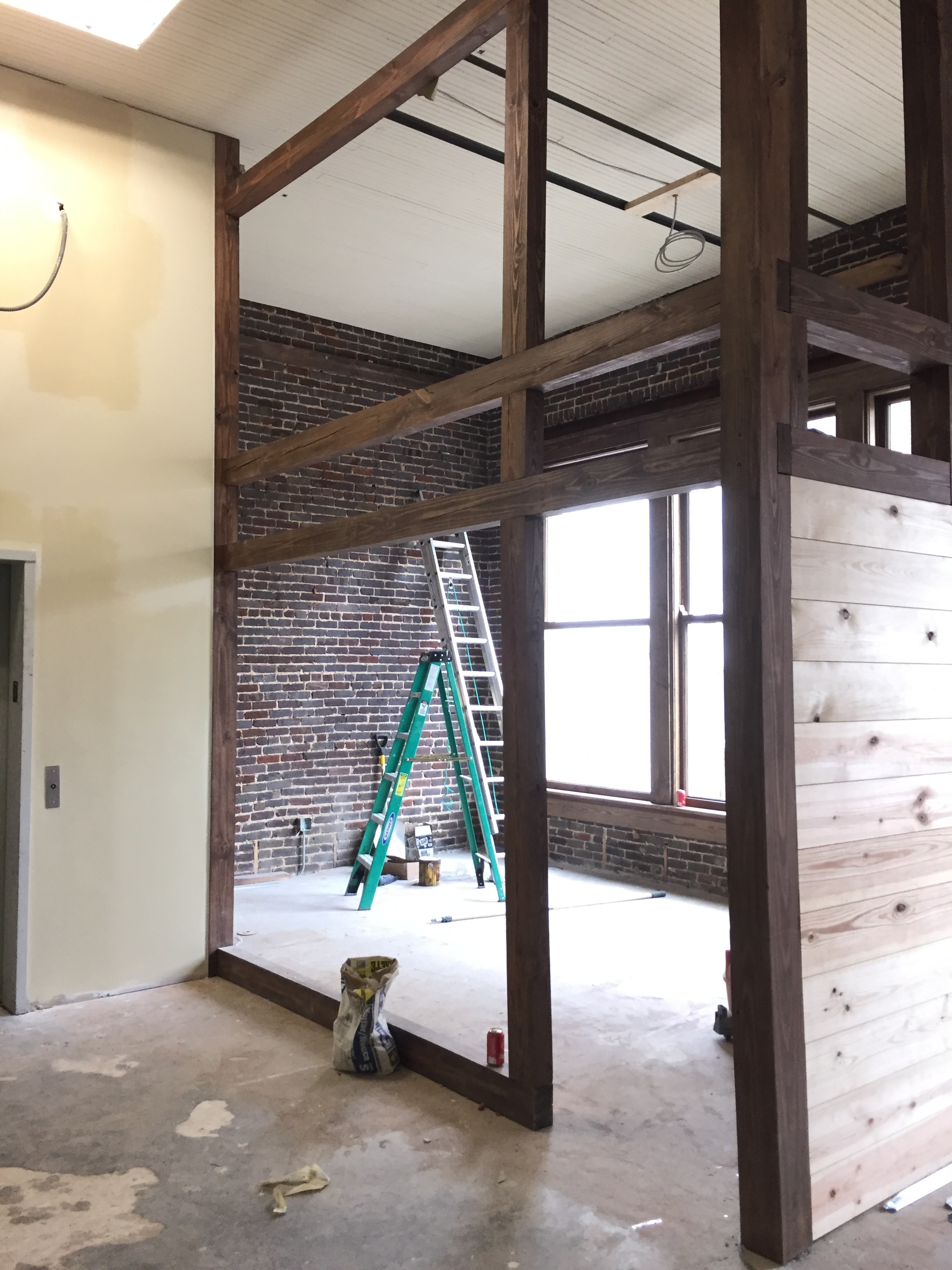 2024 3rd Ave. N, Birmingham, AL - Amazing Modern Industrial-Style Office Suites & Workstations 2024 3rd Ave. N, Birmingham, AL - Amazing Modern Industrial-Style Office Suites & Workstations
