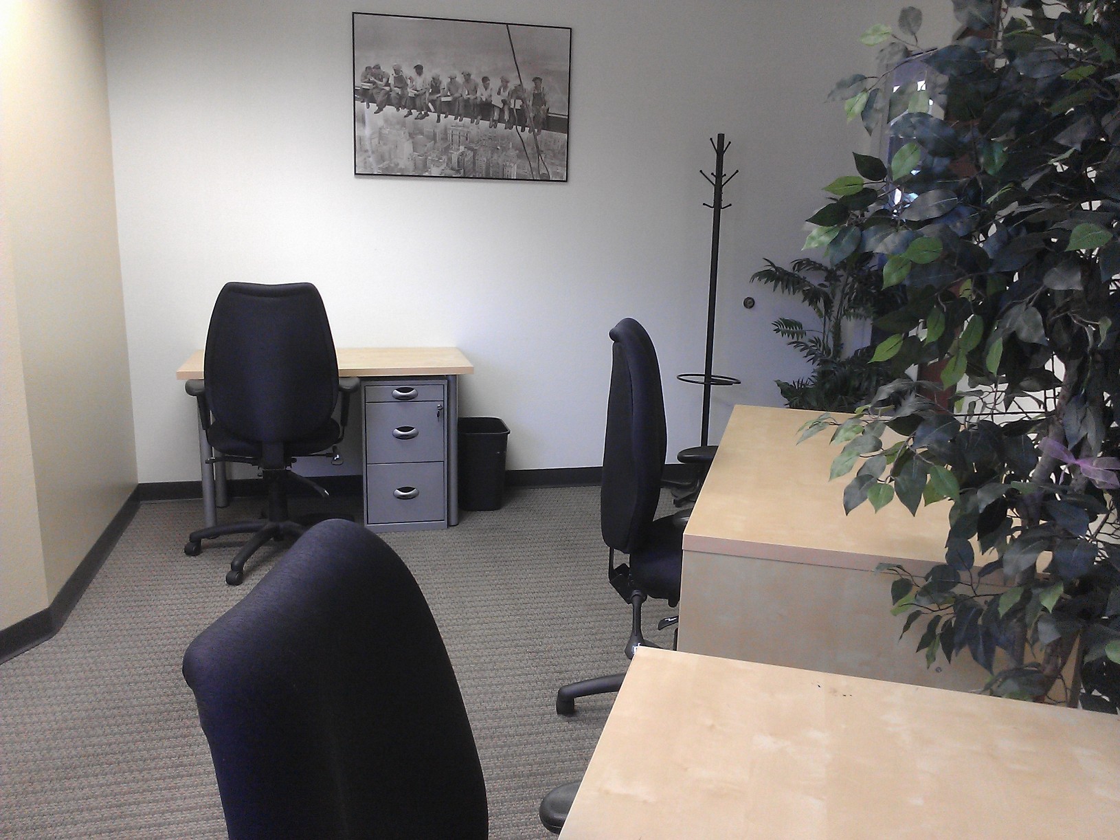 3 Person Private Office