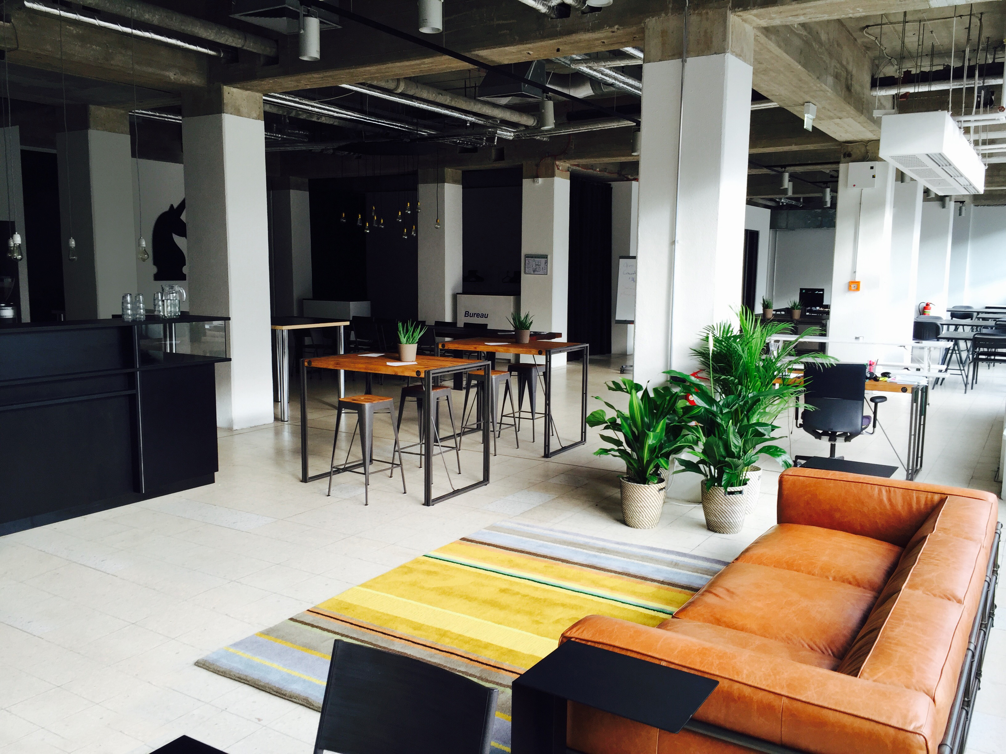 Unicorn.Berlin Coworking Desks