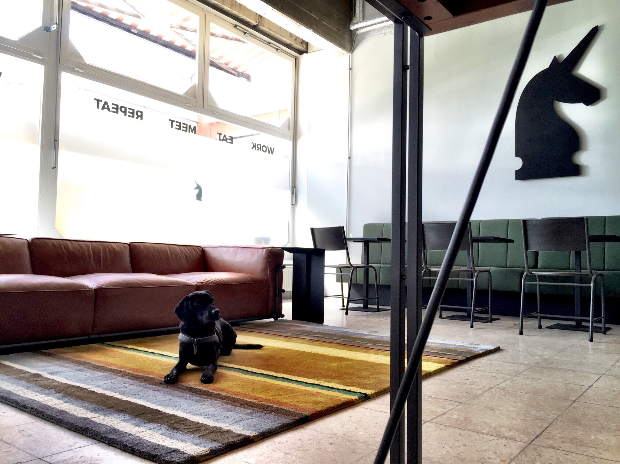 Unicorn.Berlin Coworking Desks