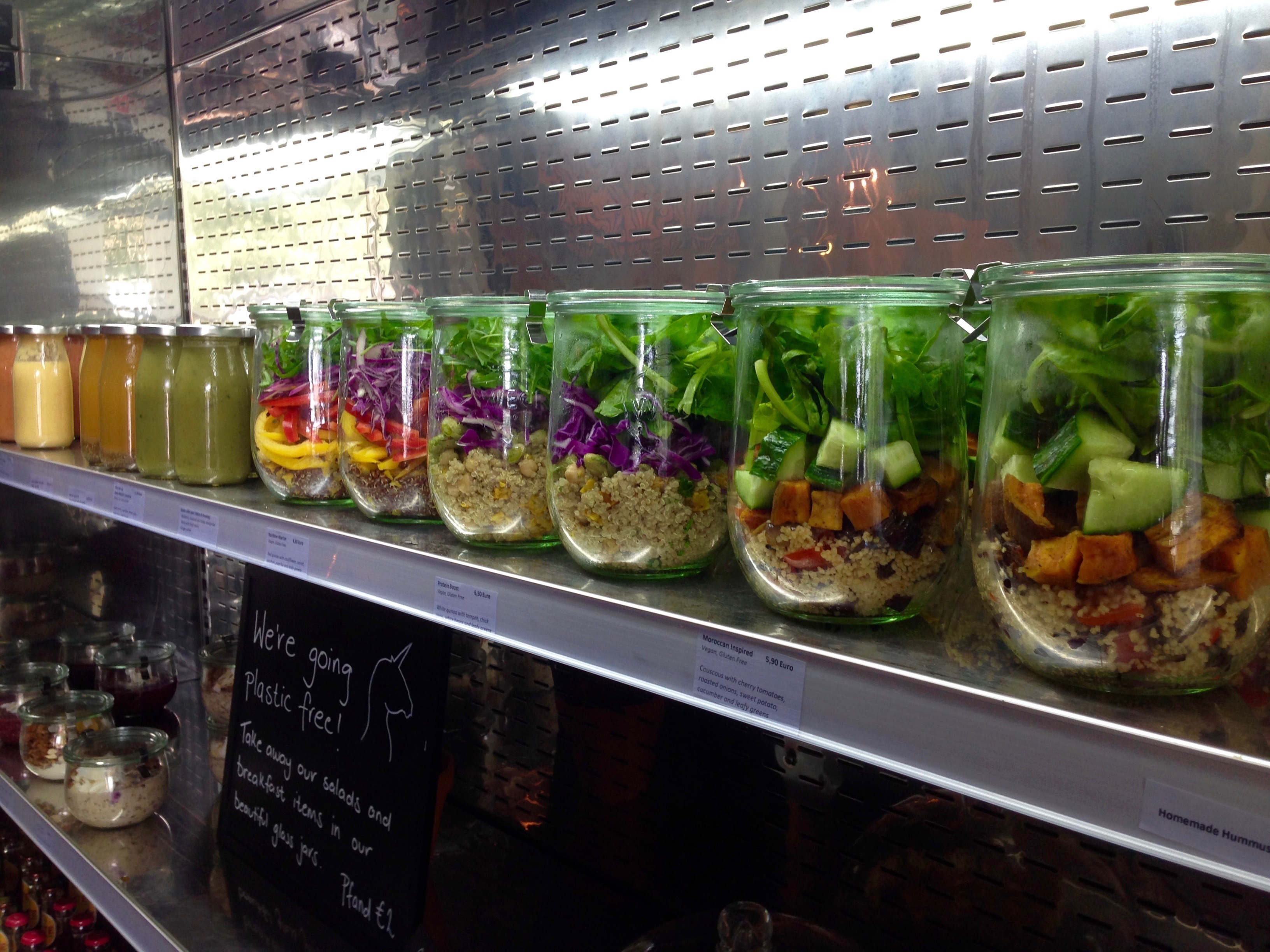 Unicorn.Berlin Coworking Desks