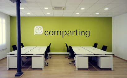 Full Time Desk Full Time Desk