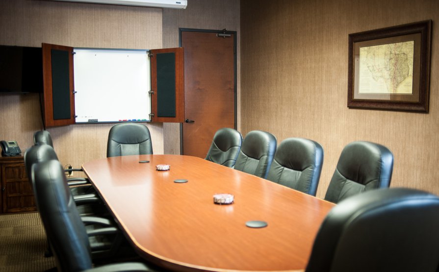 Heritage Office Suites - Large Meeting Room Heritage Office Suites - Large Meeting Room