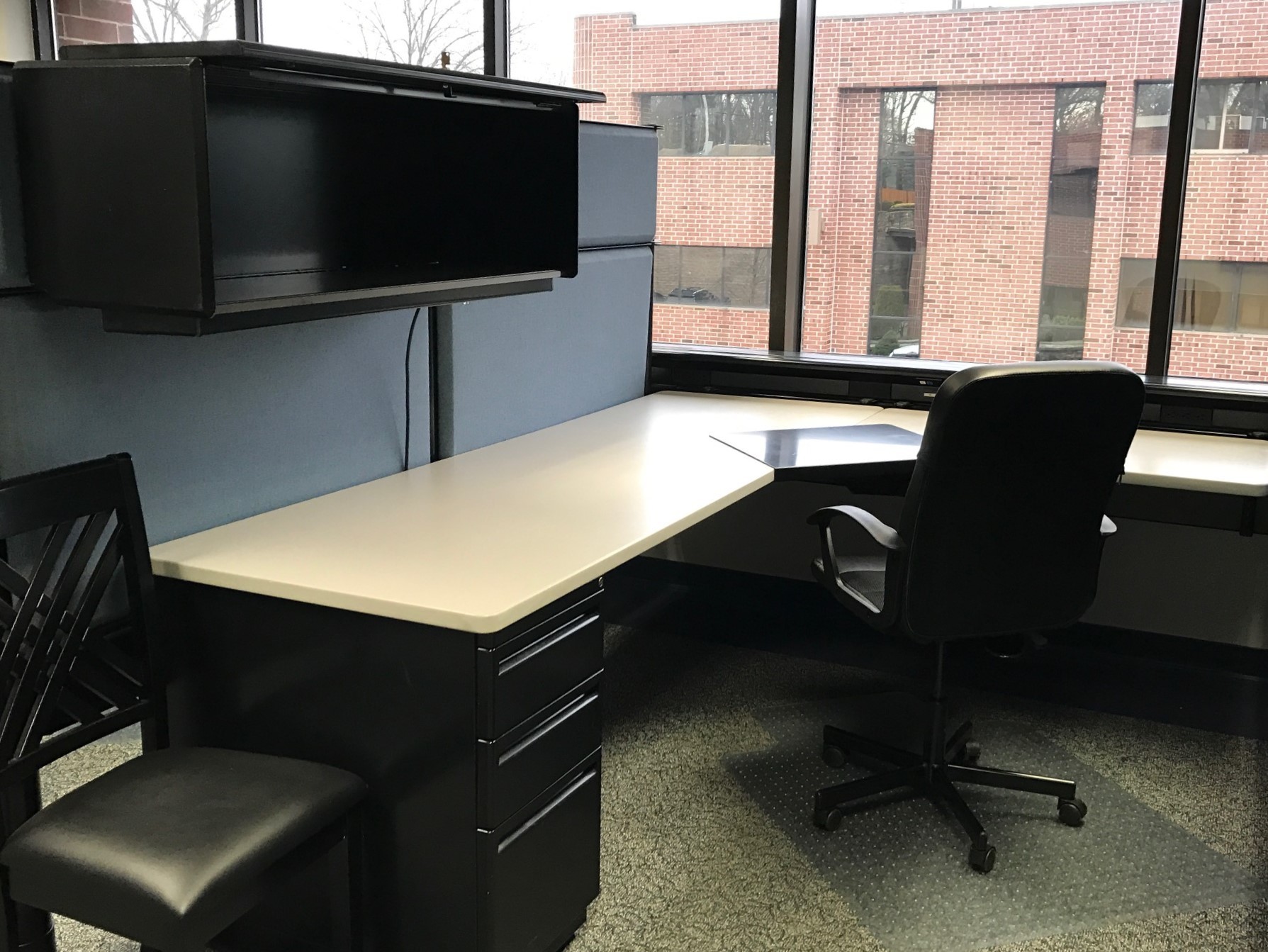 The Office Hub - Silver The Office Hub - Silver
