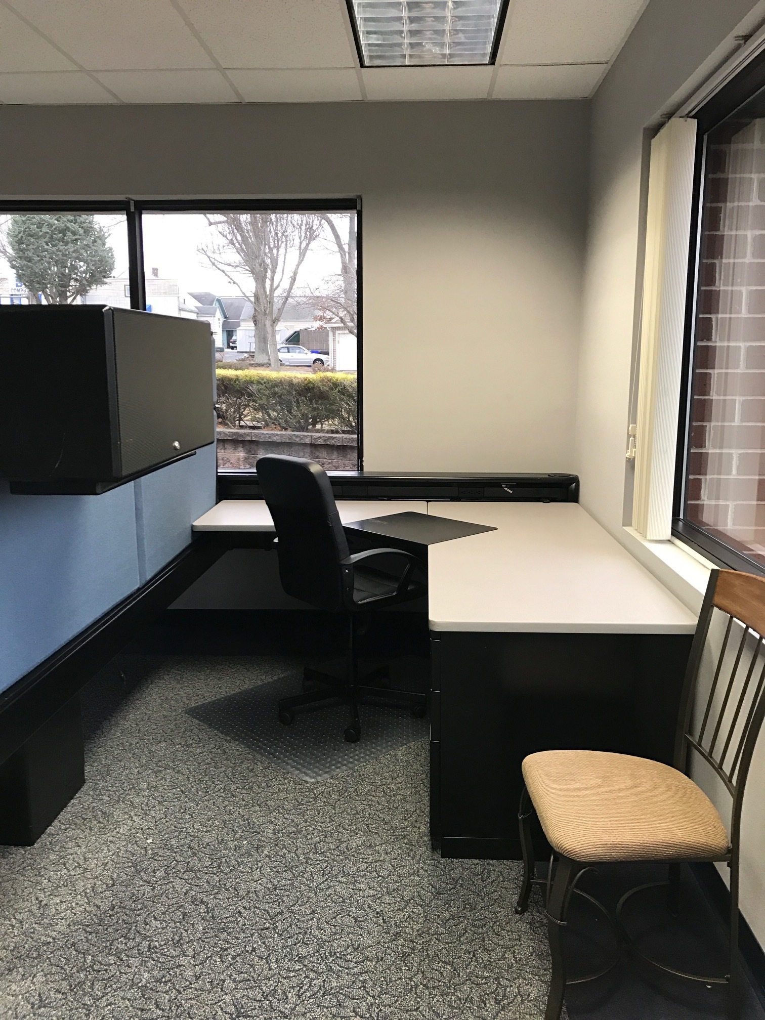 The Office Hub - Silver