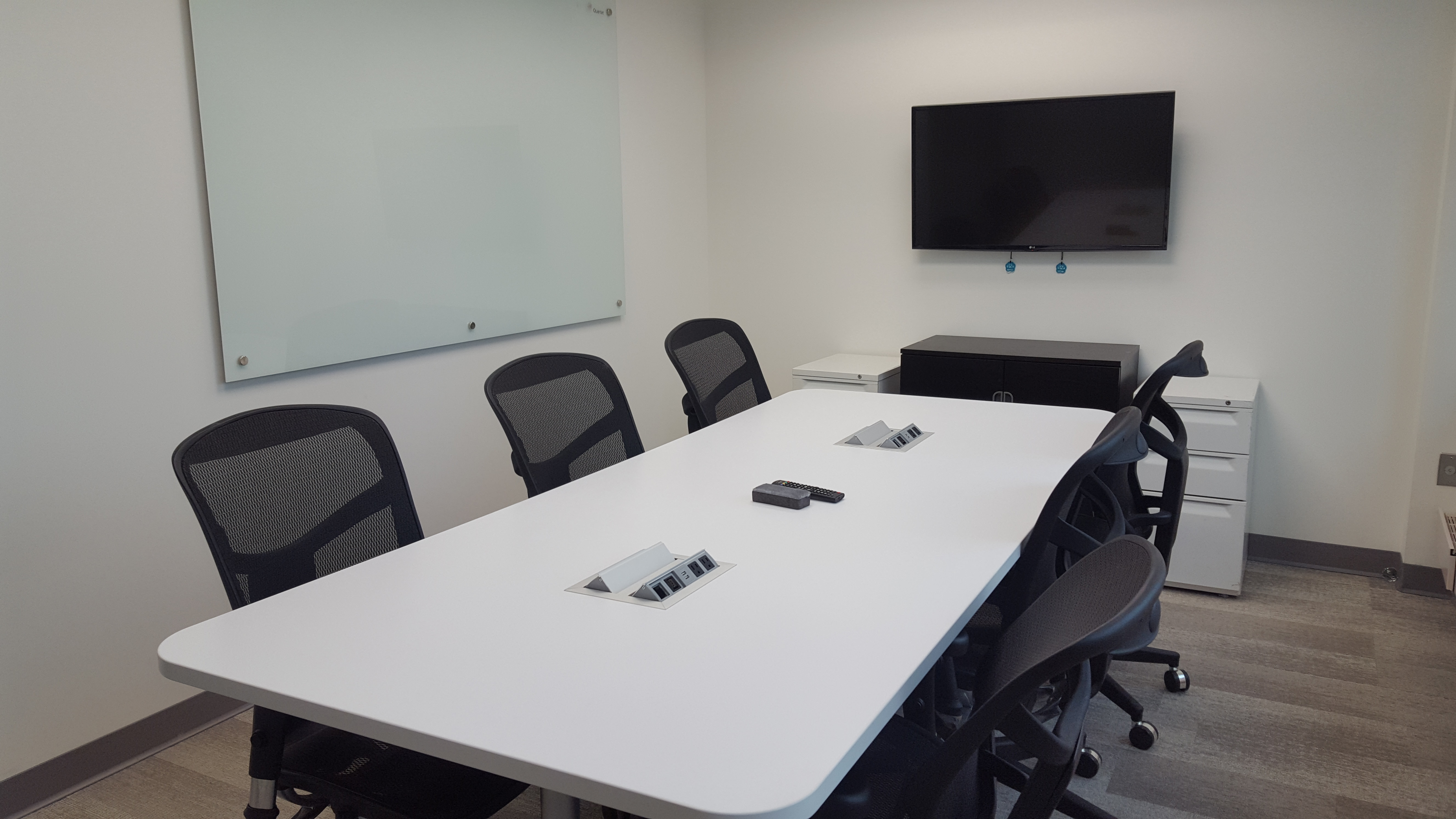 Office for 3 Office for 3