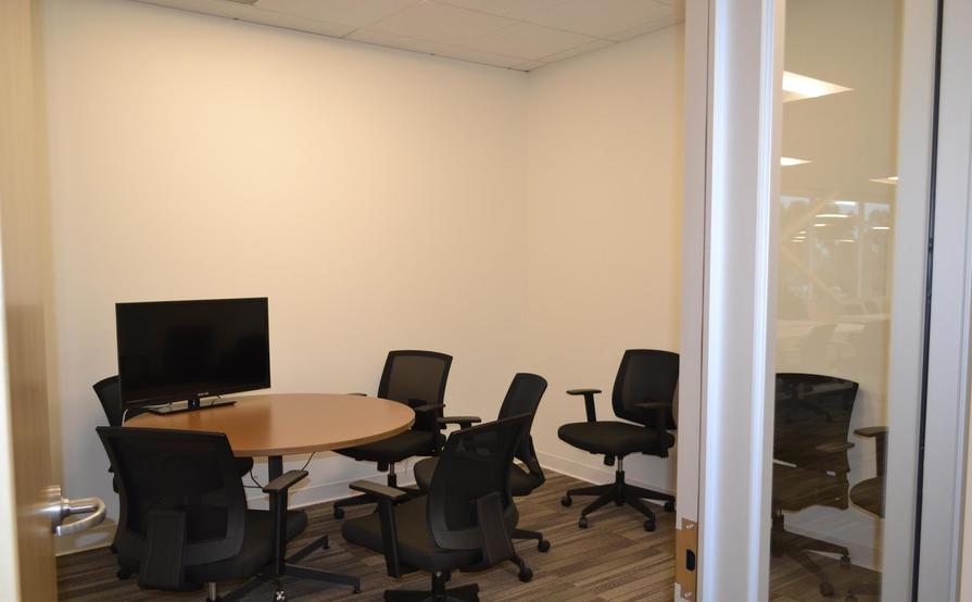 Meeting Room In The Heart of Silicon Valley Meeting Room In The Heart of Silicon Valley