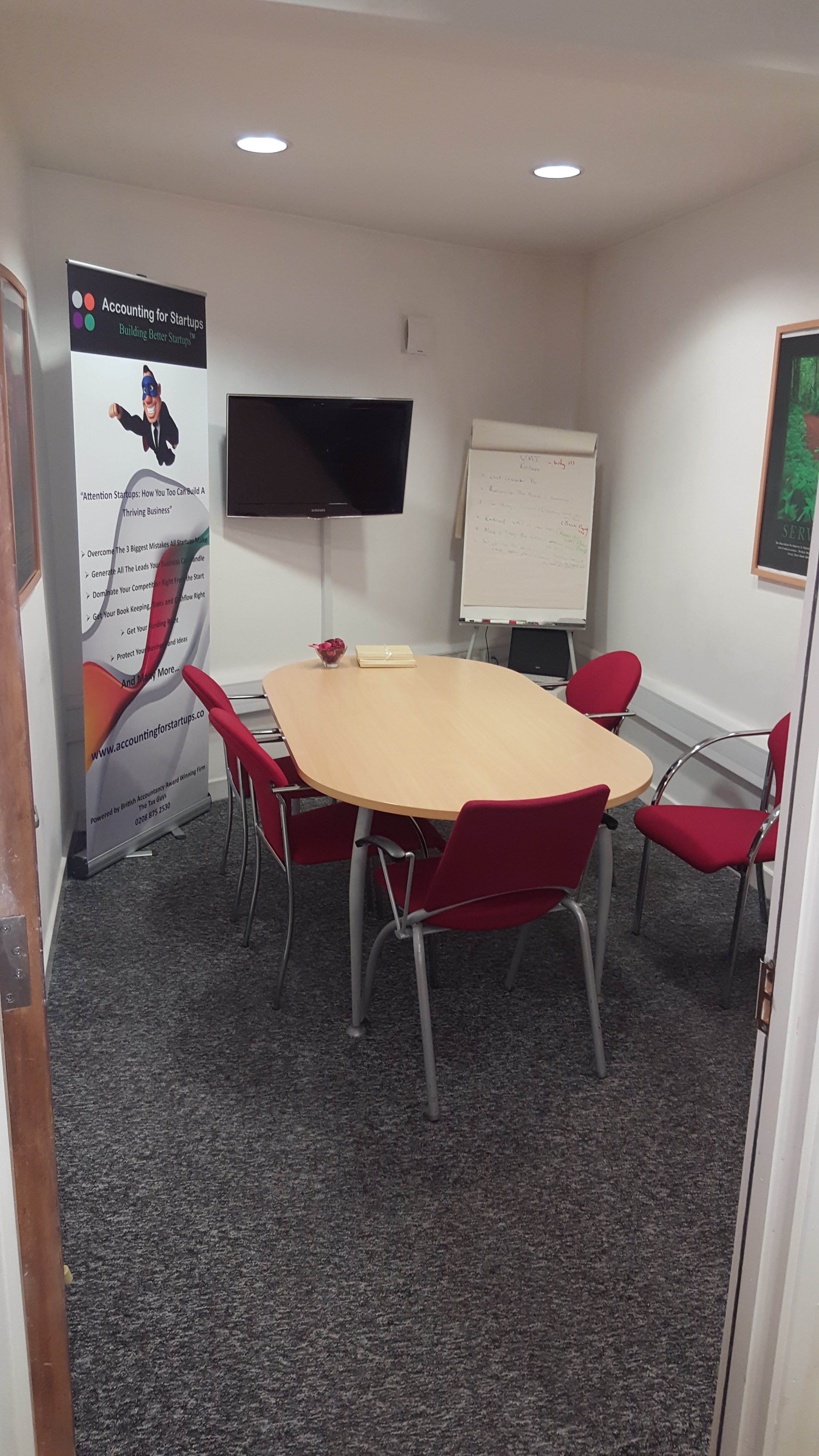 Office desk space in Wandsworth ideal for an individual in the Accounting industry. Office desk space in Wandsworth ideal for an individual in the Accounting industry.
