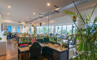 Coworking desks Coworking desks