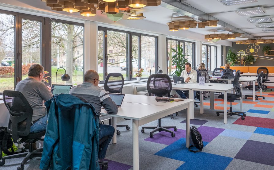 Coworking desk Coworking desk