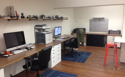 Studio desk Studio desk