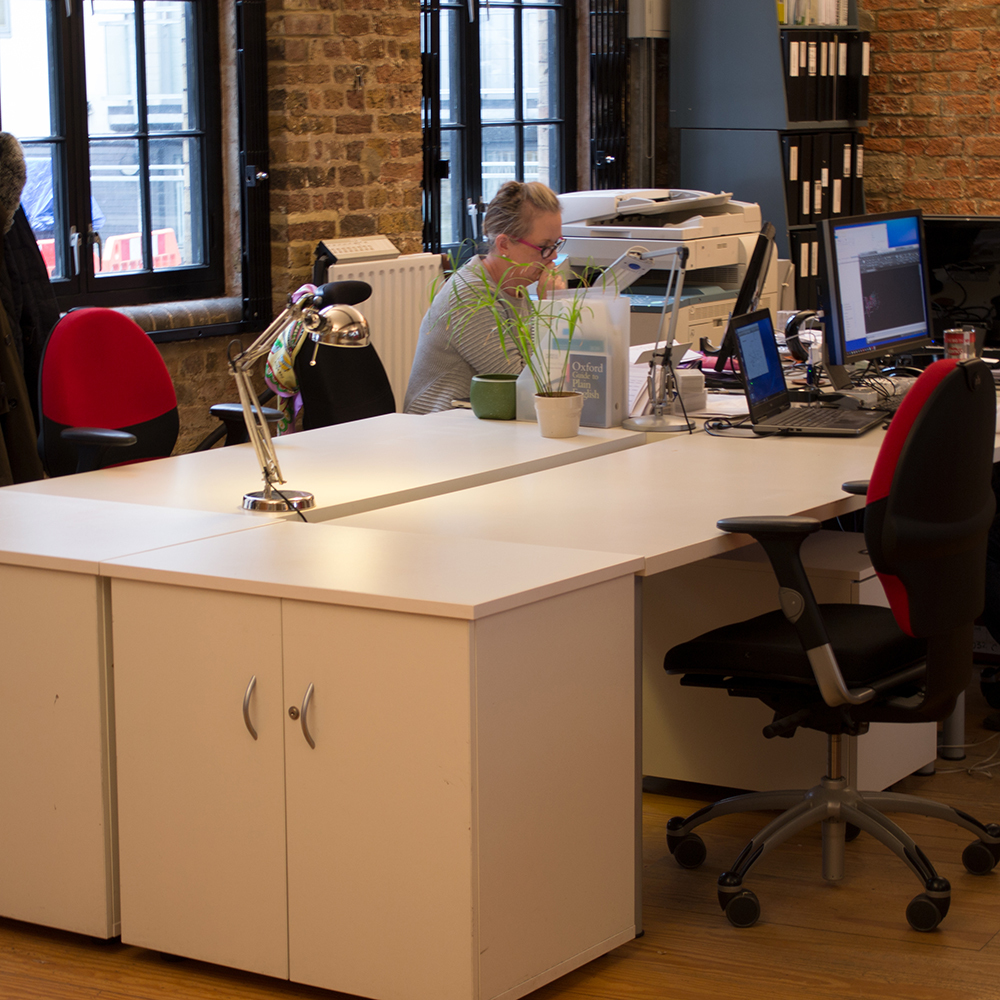Bermondsey Street SE1 in friendly warehouse space Bermondsey Street SE1 in friendly warehouse space