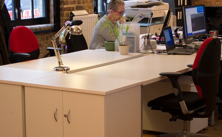 Bermondsey Street SE1 in friendly warehouse space Bermondsey Street SE1 in friendly warehouse space
