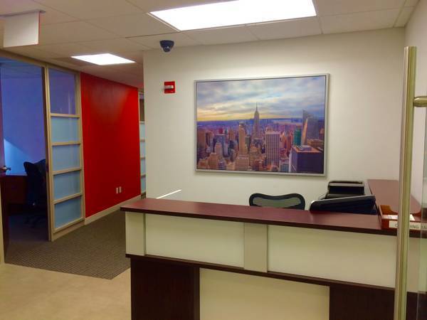 Desk Rental in a Beautiful Space (Midtown) START DECEMBER 1