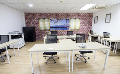 Dedicated desk Dedicated desk