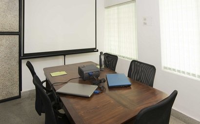 Meeting room Meeting room