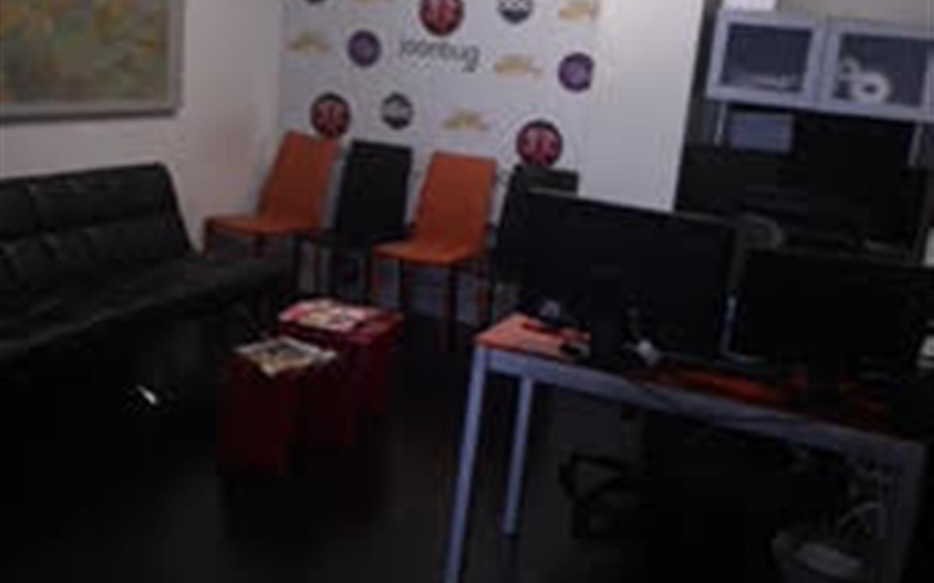 Office space in prime Midtown West!! Office space in prime Midtown West!!