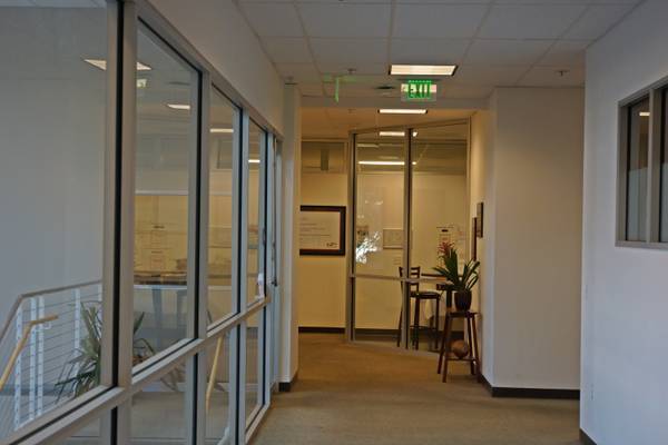 Private Deluxe Office 95sqft Private Deluxe Office 95sqft