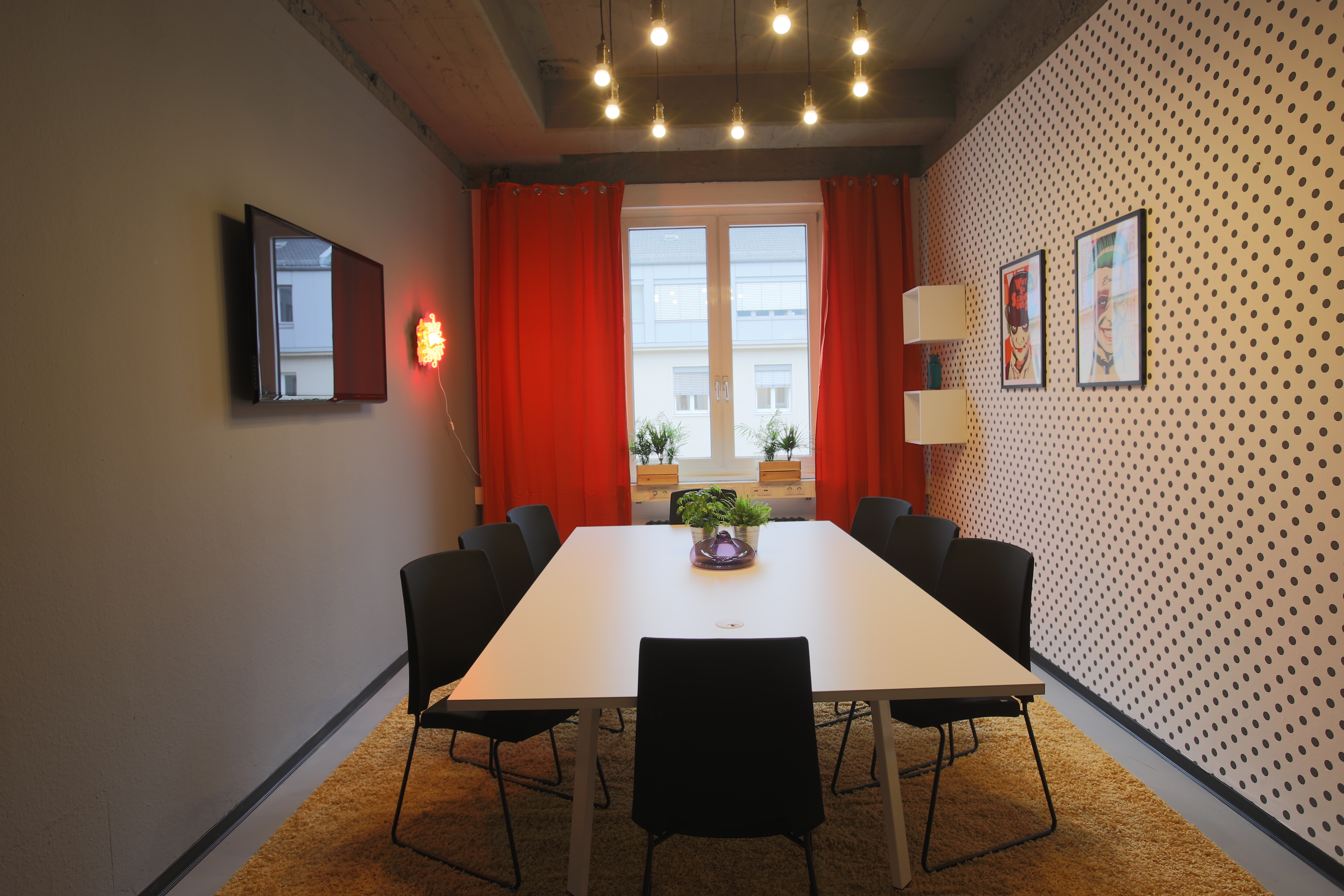 Themed conference rooms