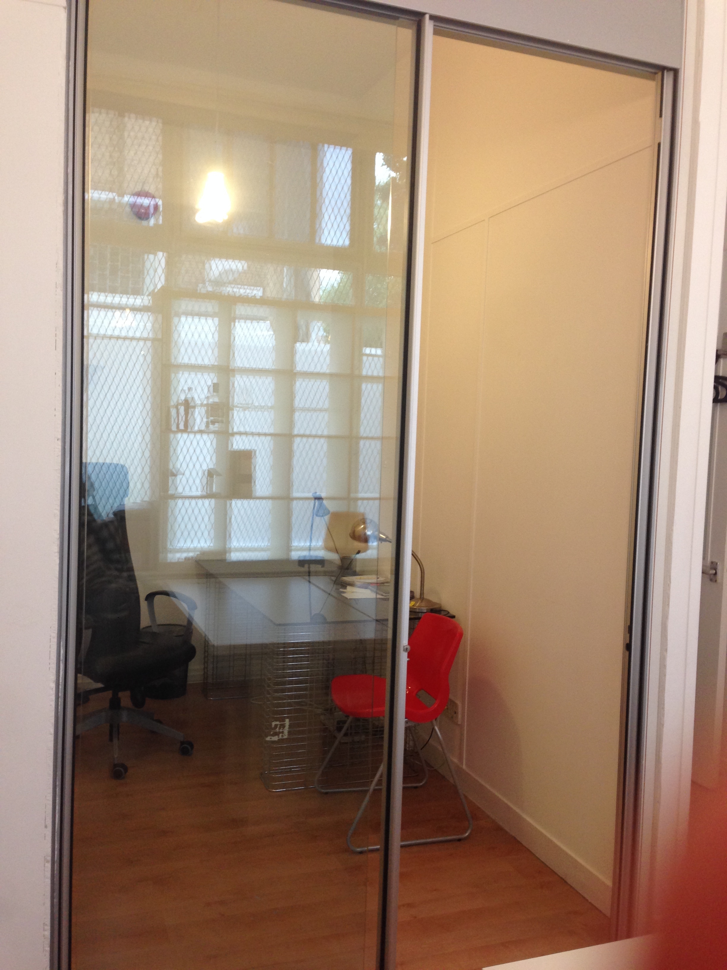 1- 2 Person Private Offices and Fixed Desks short walk from Old St and Barbican Tube Station