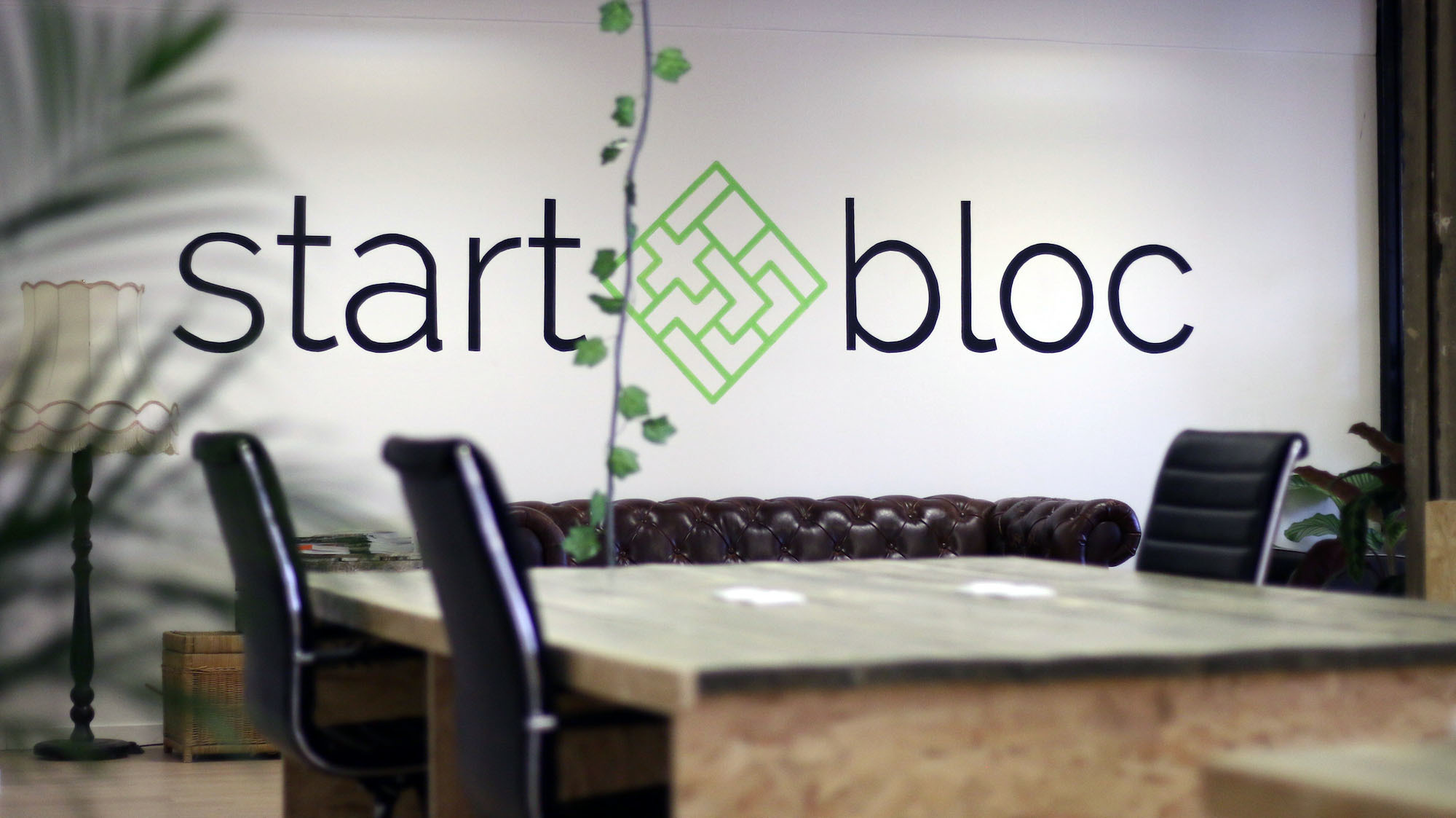 Flex Member | Desks Near Me